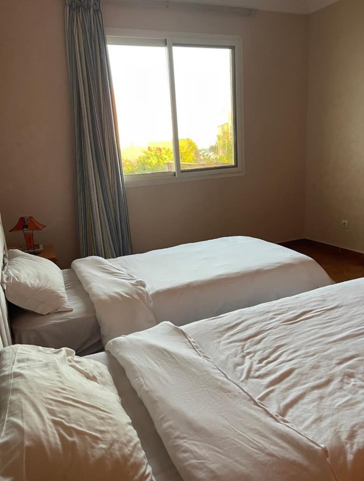 Surf And Hike With Moroccan Break Appartement *