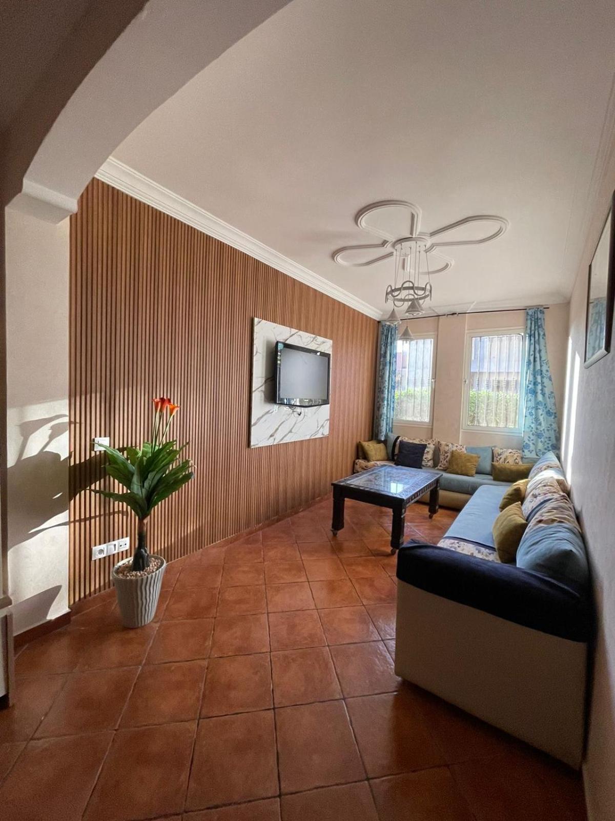 Surf And Hike With Moroccan Break Apartment *